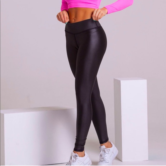 New Supplex waist control butt lift Colombian leggings. - Picture 2 of 7